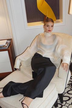 Rosie Huntington Whiteley Style, Winter Mode, Rosie Huntington Whiteley, Looks Street Style, Moda Vintage, Ladies Dress Design, Who What Wear