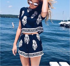 Boho Floral Print Crop Top and Shorts Spring Summer Outfits, Summer Outfits Women, Street Styles, Teen Fashion, Short Outfits, Fashion News