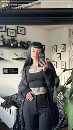 Cute Black Clothes Outfits, Goth Club Outfit Plus Size, Dark Summer Outfits Grunge, Alt Hippie Outfit, Black Clothes Outfits, Clean Goth Outfits, Goth Style Outfits, Everyday Goth Outfits, Goth Casual Outfits