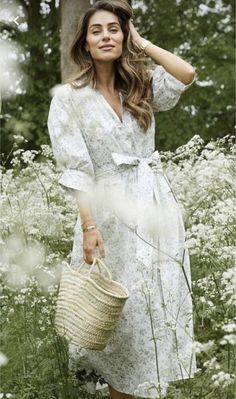 #ad Find ideas and inspiration for Made to Order Parterre Inspired Charlotte Green Floral Print Day Dress Belt NEW, Fashion Women's Dresses Elegant Floral Print Daytime Dress, Elegant Floral Print Dress For Daytime, English Country Style Outfits, Country Summer Outfits, Lydia Elise Millen, Country Style Outfits, English Country Style, Royal Clothing, Country Fashion