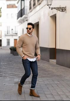 Outfit Gris Hombre, Summer Work Outfits Men, Mens Work Outfits, Mens Smart Casual Outfits, Smart Casual Menswear, Mens Business Casual Outfits, Classy Outfits Men, Mens Casual Outfits Summer, Men Fashion Casual Shirts