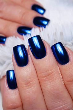 Blue Line Nail Designs, Purple Chrome Nails Design, Chrome Nail Art Designs, Black Chrome Nails, Purple Chrome Nails, Blue Chrome Nails, Hot Nail Designs, Chrome Nail Art, December Nails