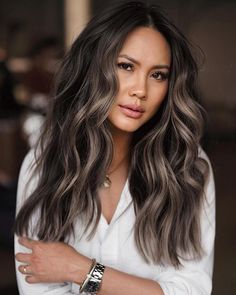 Brunette Hair with Mushroom Brown Highlights Natural Ash Brown Hair, Ashy Brown, Light Ash Brown Hair, Dark Black Hair, Long Hair Highlights, Gray Balayage, Ash Brown Hair Color