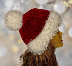 Listing is for one hand knitted Santa Hat. Jingle bell is inside the pom pom.Just for fun🎅🎄 Hand knitted with yarn: lurex 20% One size fits all: adult and kids10+ Unisex. Christmas Hat, Costume Hats, Santa Christmas, Jingle Bells, Santa Hat, Costume Accessories, Headpiece, Hand Knitting, Pom Pom