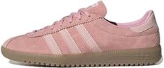 Casual Pink Three Stripes Sneakers, Casual Pink Sneakers With Three Stripes, Adidas Bermuda, Cute Fit, Fashion Performance, Skate Shoes, Stylish Sneakers, Mens Shoes Sneakers, Adidas Shoes