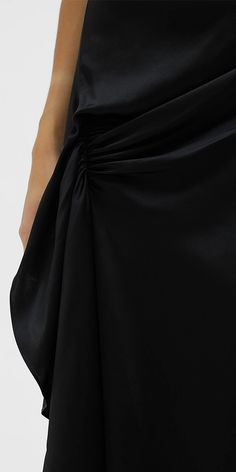 PLEASE NOTE THIS ITEM IS FINAL SALE Discover the elegance and sexiness of the Cusco Draped Silk Maxi Dress by Christopher Esber. This stunning gown features a draped silk cami design and an open back silhouette, adding a touch of edginess to its sophisticated style. The perfect addition to any formal event, this dress combines elegant drapery with a sexy edge. Details: Color: Black 100% silk Zip closure Open back Vendor Code: 24013269 Fits true to size Model is 5ft 5in and is wearing a size AUS Pre-draped Silk Slip Dress For Gala, Pre-draped Silk Evening Dress With Pleated Back, Pre-draped Silk Evening Dress With Folds, Pre-draped Cocktail Evening Dress With Folds, Elegant Maxi Evening Dress With Folds, Elegant Maxi Length Evening Dress With Folds, Silk Maxi Dress With Pleated Back For Cocktail, Pre-draped Satin Slip Dress For Evening, Pre-draped Silk Evening Dress