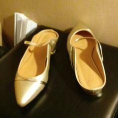 Gold Shoes Never Worn A Size 9 Gold Shoes, Shoes Color, Flat Shoes Women, Loafer Flats, Shoes Flats, Loafers, Women Shoes, Gold, Women Shopping