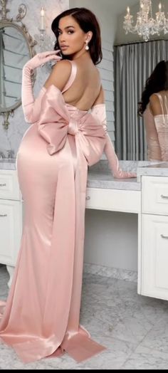 Pink Evening Dress, Glamour Dress, Prom Dress Inspiration, Pretty Prom Dresses, فستان سهرة, Glam Dresses, Evening Gowns Formal, Classy Dress, Beautiful Gowns