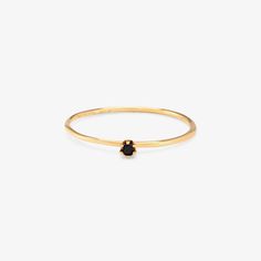 18K Yellow Gold Black Ring With Single Diamond, Black Ring With Single Diamond In Fine Jewelry Style, Everyday Fine Black Ring, Everyday Black Fine Jewelry Ring, Elegant Black Everyday Stackable Rings, Black Jewelry With Single Diamond For Gift, Black Fine Jewelry Rings For Everyday, Minimalist Black Jewelry With Single Diamond, Minimalist Black Stackable Rings