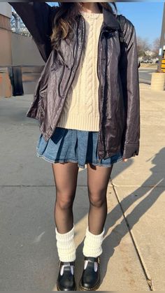 Fall Fits Doc Martens, Casual Fall Outfits Doc Martens, Fashion Inspo Outfits Autumn, Conservative Y2k Outfit, Simple But Pretty Outfits, Cute Skirt Outfits Fall, Autumn Outfits Doc Martens, Skirt Must Haves, Winter Fits With Skirts