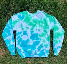 Tie-dye sweatshirt with green & turquoise splatter  Hanes adult size S Brand new / unworn  Newly dyed! Spring Hand-dyed Tie Dye Sweatshirt, Cotton Tie-dye Washed Sweatshirt, Cotton Tie-dye Hoodie Sweatshirt, Oversized Long-sleeved Tie-dye Sweatshirt, Hand Dyed Tie-dye Long Sleeve Sweatshirt, Dye Sweatshirt, Shirt Tie, Tie Dye Sweatshirt, Tie And Dye