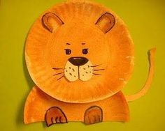 a paper plate shaped like a lion