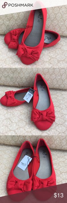 Cute red shoes👠 Cute Red shoes 👠 NWT Rue 21 Shoes Flats & Loafers Red Synthetic Flats With Flat Heel, Red Synthetic Flats, Red Casual Synthetic Flats, Casual Red Synthetic Flats, Casual Red Flats For Spring, Cute Red Shoes, Shoes Cute, Rue 21, Rue21