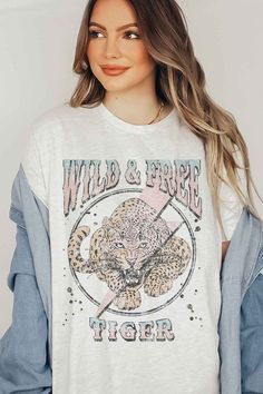 WILD AND FREE TIGER GRAPHIC OVERSIZED TEE T-SHIRTPREMIUM COTTONOVERSIZED FIT Trendy Crew Neck Shirt With Front Print, Graphic Tee With Sublimation Print In Relaxed Fit, Tiger Tshirt, Two Pieces Set Outfits, Off Duty Outfits, Tiger Graphic, Wild Tiger, Practical Fashion, Summer Clearance