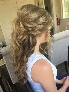 Best Wedding Hairstyles, Fishtail Braid, Wedding Hairstyles Half Up Half Down, Wedding Hair Down, Short Hairstyle, Half Up Hair, Beautiful Long Hair, Popular Hairstyles, Homecoming Hairstyles