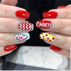 Chiefs Inspired Nails, Kansas City Chiefs Nail Art, Kc Chiefs Football Nails, Kansas City Chiefs Nail Designs, Kc Chiefs Nails Simple, Superbowl Nails Chiefs, Chiefs Nail Ideas, Football Nail Designs Nfl, Kc Nails