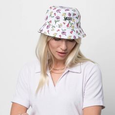 For an easy-wearing accessory that uplifts any outfit, look no further than the Hankley Bucket Hat. Made with cotton and featuring logo embroidery at the front, this sun-ready bucket hat brings a modern touch to a throwback look.Details: uplifts any outfit the Hankley Bucket Hat embroidery logo on front sun-ready bucket hat Vans style# Vn0a3illy0e1 Cotton Bucket Hat With Short Brim, Adjustable Cotton Hats For Spring, Adjustable Cotton Spring Hats, Trendy Cotton Sun Hat With Flat Brim, White Cotton Bucket Hat One Size, Casual Cotton Sun Hat With Flat Brim, Casual Cotton Bucket Hat With Curved Brim, White Bucket Hat One Size, White Bucket Hat, One Size Fits Most, Everyday Wear