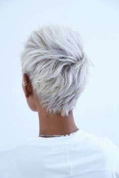 Hair Colors For Olive Skin, Silver White Hair, White Hair Color, Olive Skin, Blonde Pixie Cuts