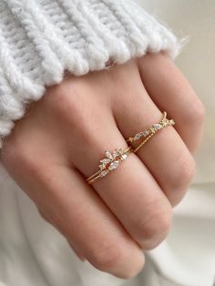 Gold Ring Stacking, Cute Promise Rings, Pretty Jewelry Necklaces, Ring Crystal, Marquise Ring, Fancy Rings, Ringe Gold, Jewelry Accessories Ideas