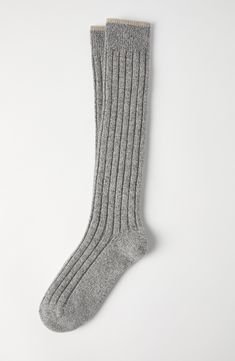 The warm and enveloping touch of cashmere enhances socks with the noble qualities of natural fibers and makes for comfortable wear all day long. Calf length Texture Socks, Rib Knitting, 2024 Style, Months Of The Year, Eyewear Womens, Socks And Tights, Boutique Online, Jewelry Creation, Brunello Cucinelli