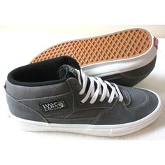 Vans Men's Skate Half Cab Suede Canvas Grey White Shoes Classic Nib. (U.S.) Brand New In Men's Sizes. (U.S.) Vans Men's Skate Half Cab Shoes. Grey And White In Color. Brand New With The Original Box These Shoes Are Super Comfortable & Classic! (Box May Have Minor Signs Of Wear But Is Complete) Extra Grey Laces Are Included. Vans Style # Vn0a5fcd1xm. These Shoes Are A Must Have For The Vans Fan & Perfect For Wearing All Year Round. As Always We Guarantee Authenticity. Please Email Us With Any Que Vans Skate Shoes With Textured Sole And Round Toe, Vans Skate Shoes With Textured Sole, Vans High-top Skate Shoes With Textured Sole, High-top Vans Skate Shoes With Textured Sole, Vans Leather Skate Shoes With Vulcanized Sole, Vans Leather High-top Sneakers With Vulcanized Sole, Vans Leather Skate Shoes With Rubber Sole, Vans Leather Slip-on Skate Shoes, Vans Leather High-top Sneakers With White Sole