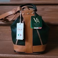 Brand New Italian Valentina Dark Green Bag Made In Italy . Genuine Leather With 4 Pocket Space. This Convertible Bag Can Be Worn Over The Shoulder, As A Backpack Or Hand Carried. Evening Leather Backpack With Detachable Strap, Leather Backpack For Evening, Convertible Bags, Green Bag, Green And Brown, Dark Green, Bag Making, Convertible, Genuine Leather