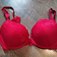 Brand New Red Super Padded Push Up Bra. Only Ever Tried On 38c Red Bra, Dancing Aesthetic, Sleep Wear, Bra Panty, Red Colour, Bras And Panties, Push Up Bra, Girl Quotes, Women's Intimates