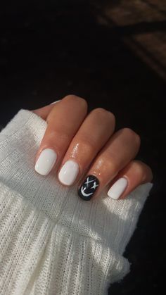 Gell Nails, Emoji Drawings, Jack Harlow, Neutral Nails, Dipped Nails, Nails Art, Black Nails, One Design, Louis Tomlinson