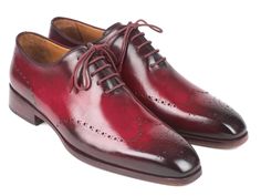 Wingtip oxford style handmade shoes.      Natural finished leather sole.      Bordeaux burnished, hand-painted leather upper.      Natural leather lining and inner sole.  This is a made-to-order product. Please allow 15 days for the delivery. Because our shoes are hand-painted and couture-level creations, each shoe will have a unique hue and polish, and color may differ slightly from the picture. Gents Shoes, Wingtip Oxford Shoes, Wingtip Shoes, Oxford Style, Bespoke Shoes, Exclusive Shoes, Wingtip Oxford, Painting Leather, Mens Shoes Boots