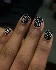 Short Nails Inspo Fall, Very Short Black Nails, Extremely Short Nails Ideas, Black Overlay Nails, Shirt Acrylic Nails Square, Cool Nail Designs For Short Nails, Really Short Nail Ideas, Nail Designs Short Fall, Short Black Nails Acrylic