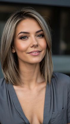 Summer Haircuts: 15 Stylish Options to Freshen Up Your Look! 32 Hair Colour Medium Length, Straight Hairstyles For Shoulder Length, Bob Hairstyles Long Hair, Layers For Hair Medium, Fall Medium Hair, Medium Length Haircut Fine Hair Straight, 2024 Fall Hair Cuts, Long Layered Medium Length Hair, Medium Hair Cuts Trend 2024