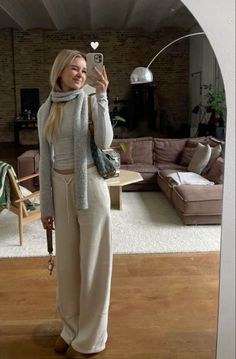 Outfit Inspiration, 2024 outfits, aesthetic outfit, it girl fit, blonde girl outfit, cozy outfit, Scuba Sweatpants Outfit, Comfy Trousers Outfit, Cute Wide Leg Pants Outfits, Aesthetic Study Outfit, Sweden Fashion Summer, Winter Cool Girl Outfits, Italy Fits Winter, Cute Winter Lounge Outfits, Winter Outfit Inspirations