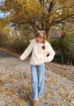 @lovexpaige for more♥ Ugg Fits, Stile Blair Waldorf, Adrette Outfits, Fest Outfits, Looks Pinterest, Skandinavian Fashion, Corporate Fashion, Uni Outfits, Autumn Fits