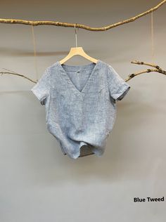 "Nothing beats linen in hot sunny days. Simple yet classic, this V neck line tee with seam details in the neckline is just comfort and chic. -100% linen -Straight silhouette -V neck with seam details -Short sleeve -Side slits Please provide your shoulder width, full bust measurement ( measured around the fullest part) and your height along with your order in the note to seller box. Don't see your size? Please message us for custom made order. Fitting: This style fits true to size. If you prefer Linen Camisole, San Jose California, Linen Fashion, Linen Tee, Linen Tshirts, Lovely Tops, Linen Blouse, Linen Shorts, Linen Top