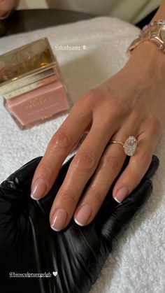 Engagement Nails, Bridesmaids Nails, Neutral Nails, Minimalist Nails, Classy Nails