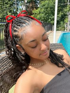 Back To School Dread Loc Hairstyles, Loca Hairstyles For Black Women, Loc Styles With Bow, Hairstyles For Locs For Women Short, Locs Hairstyles Ponytails, Prom Hairstyles Locs, Locs Hairstyles Medium Length, No Retwist Styles, Cute Loc Hairstyles For Women