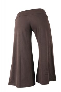 Our Cropped Cotton Gaucho is a favorite. These pants are bound to become a staple. Flattering and fitted at the hip, the leg flares out dramatically and end at capri length- mid-calf. These pants are 100% cotton and feature a somewhat low rise. As comfortable as they are stylish. (There might be a chance the color/size is sold out so please put a secondary color/size option in your notes) Gaucho Pants 2000s, Thrift Inspo, Gaucho Pants, Current Styles, Women Pants, School Fashion, Palazzo Pants, Royal Fashion, Summer Clothes