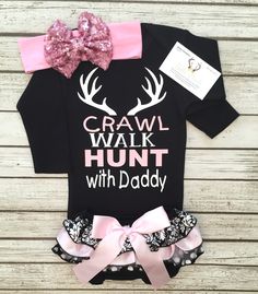 Crawl Walk Hunt With Daddy Baby Girl Long Sleeve Bodysuit Baby Girl Hunting Bodysuits - BellaPiccoli Crawl Walk Hunt, Girl Hunting, Baby Kleidung, Fashionable Kids, Skirts Outfits, Kissy Kissy, Rock Outfit