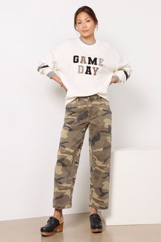 Stay sporty in the Game Day Sweatshirt from Z Supply, featuring a crew neckline, boucle lettering, and an oversized fit. You'll love it paired with leggings, denim, cargo pants, and more. | Z SUPPLY Women's Game Day Sweatshirt, Size Large, White Game Day Sweatshirt, Denim Cargo Pants, Denim Cargo, Large White, Game Day, Crew Neckline, Cargo Pants, The Game, Love It