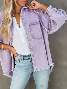 Purple denim jacket - Wapas Denim Shirt Style, Moda Denim, Oversized Jean Jacket, Fall Things, Womens Jackets Casual, Denim Pocket, Jean Jacket Women, Denim Patterns, Closet Goals