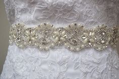 Elegant Embellished Bridal Belt For Wedding, Elegant Embellished Wedding Sashes, Elegant Embellished Sashes For Wedding, White Pearl Embellished Sashes For Wedding, Bridesmaid Belt, Wedding Belt, Wedding Dress Belt, Crystal Belt, Wedding Sash Belt