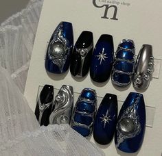 Nail Art Designs Dark Blue, Dark Siren Aesthetic Nails, Dark Blue Nails With Design Acrylic, Dark Blue Gel Nails Ideas, Silver And Dark Blue Nails, Blue Grunge Nails, Deep Sea Nails, Nail Ideas Goth, Blue Goth Nails