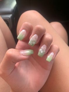 Hibiscus Nail Art, Essence Nails, Nails Green, Summery Nails, Her Nails, Nails Blue, Nails Spring, Nails 2023