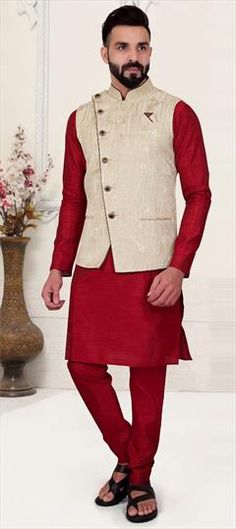 Red and Maroon color Kurta Pyjama with Jacket in Silk fabric with Thread work Luxury Red Nehru Jacket For Formal Occasions, Luxury Red Nehru Jacket For Transitional Season, Kurta Pyjama With Jacket, Red Kurta, Kurta Pyjama, Nehru Jacket, Nehru Jackets, Thread Work, Maroon Color