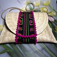 This purse is handwoven in Mexico from sustainable palm leaves decorated with unique applications. Made by Mexican Artisans with love and dedication. It is wonderful for a picnic, for a girl's day out. The perfect accessory to make any outfit stand out. It can be the ideal gift for a friend, mom, or sister. etc. Measurements: Length: 12 inches Height: 8.5 inches Leaf Purse, Straw Purse, Purse Handmade, Sling Bags, Girl Day, Palm Leaf, Purse Clutch, Palm Leaves, Clutch Handbag