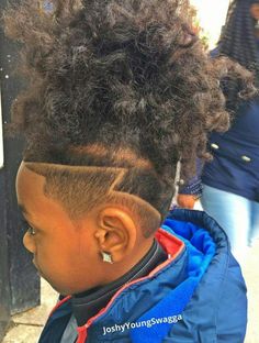 Love his hair Boys Curly Haircuts, Baby Haircut, Braids For Boys, Boy Haircuts