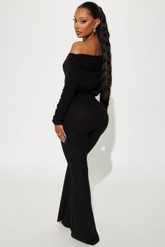 Available In Cream, Black, And Heather Grey. Jumpsuit Off The Shoulder Long Sleeve Ruched Detail Flare Leg Stretch Inseam = 34" 72% Rayon 21% Polyester 7% Spandex Imported | Yasmine Off Shoulder Sweater Jumpsuit in Black size Medium by Fashion Nova Grey Jumpsuit, Off The Shoulder Long Sleeve, Sweater Jumpsuit, Off Shoulder Sweater, Leg Stretching, Black Jumpsuit, Shoulder Sweater, Fashion Nova, Heather Grey