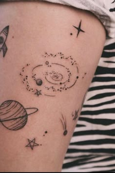 Aesthetic tattoo ideas Tattoo by  Kristian Branson Heart Planet Tattoo, Cool Thigh Tattoos, Milky Way Tattoo, Luke Tattoo, Universe Tattoo Ideas, Lil Tattoo, Tattoo Bein Frau, Ephemeral Tattoo, Aesthetic Tattoo Ideas