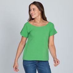 Gently fitted and flowy in all the right places, our organic cotton tee is a natural knockout for looking pretty in the sun. Handmade, and as beautifully casual as a summer evening. 100% cotton Semi-fitted cut Handwash in cold water with like colors; warm iron Handmade in & fairly traded from India Garment Measurements: Sizing in inches/cm Chest Length S 36 / 91.4 23.5 / 59.7 M 38 / 96.5 24 / 61 L 40 / 101.6 24.5 / 62.2 XL 42 / 106.7 25 / 63.5 Green Scoop Neck T-shirt For Everyday, Summer Scoop Neck T-shirt With Relaxed Fit, Summer Relaxed Fit Scoop Neck T-shirt, Relaxed Fit Scoop Neck T-shirt For Summer, Relaxed Scoop Neck Summer Tops, Eco-friendly Organic Cotton Short Sleeve Tops, Summer Cotton T-shirt With Scoop Neck, Scoop Neck Cotton Short Sleeve Top For Spring, Green Summer Tops For Everyday