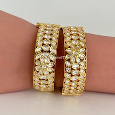 Tyaani inspired premium kundan gold plated openable bangle pair/Statement Kada/Kundan Bangles/Bridal Bangle/Indian Wedding/Pakistani/Punjabi Gold Traditional Wear With Gota Work For Wedding, Yellow Gold Kundan Necklace With Stone Work, Bollywood Style Yellow Gold Chandbalis For Wedding, Yellow Gold Kundan Chandbalis With Tilla Details, Yellow Gold Kundan Necklace With Cutdana, Festive Hand Set Chandbali Traditional Wear, Chandbali Hand Set Traditional Wear For Festive Occasions, Gold Kundan Traditional Wear For Festive Occasion, Hand Set Gold Plated Bangle For Wedding